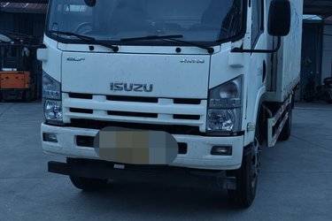 二手庆铃 五十铃700P 190马力 6.1米单排厢式载货车(国五) 单桥 庆铃五十铃二手载货车 黄牌图片