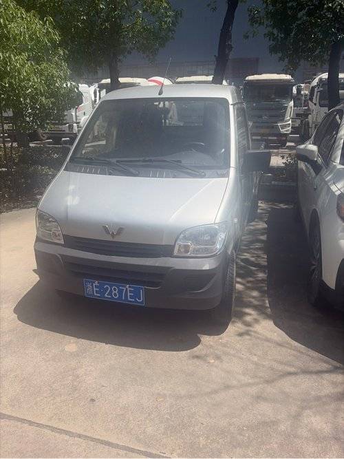 上汽通用五菱 82马力 载货车