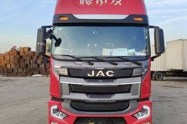二手江淮 格尔发A5X中卡 220马力 4X2 9.8米厢式载货车(国六) 单桥 安徽康明斯二手载货车 黄牌