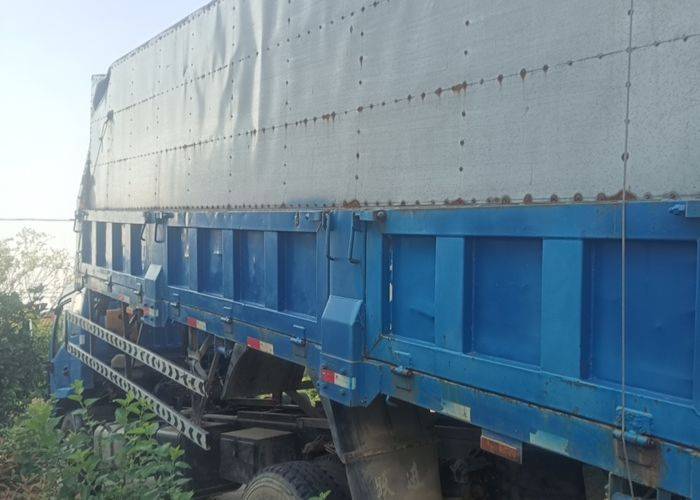 二手上汽轻卡(原上汽跃进) 160马力 自卸车