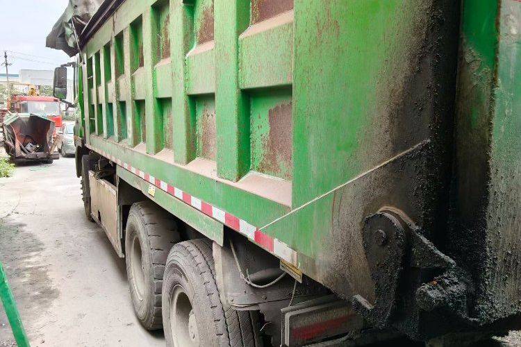 二手江淮格尔发 350马力 自卸车