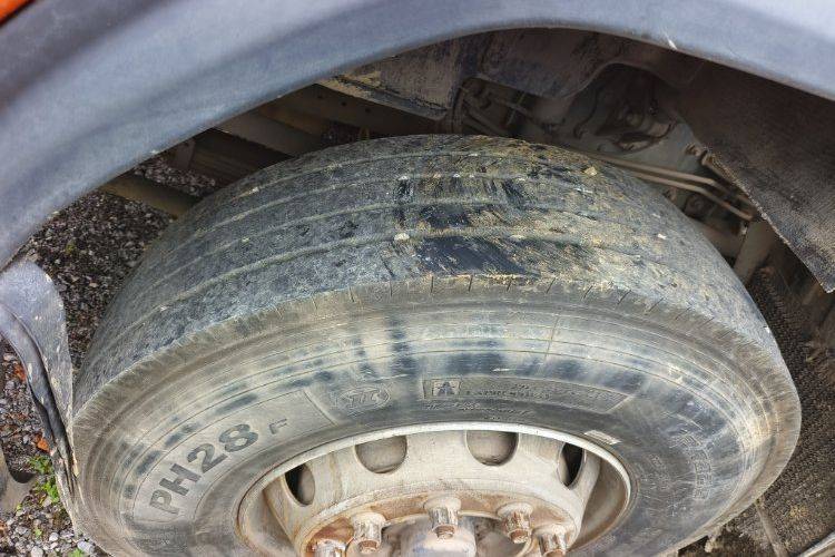 二手东风柳汽乘龙 290马力 载货车