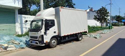 江淮康铃 152马力 载货车