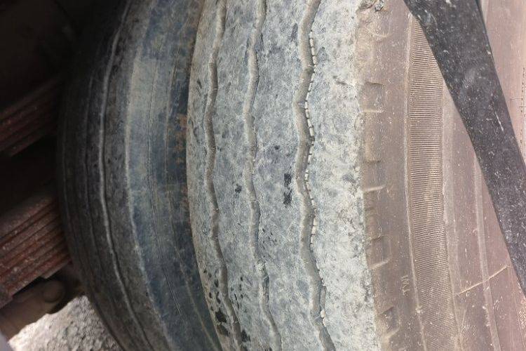 二手东风柳汽乘龙 290马力 载货车