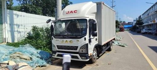 江淮康铃 152马力 载货车