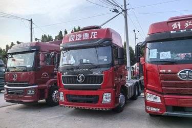二手陕汽重卡 德龙X5000 经典版 480马力 6X4 牵引车(国六) 双驱 潍柴二手牵引车 黄牌图片