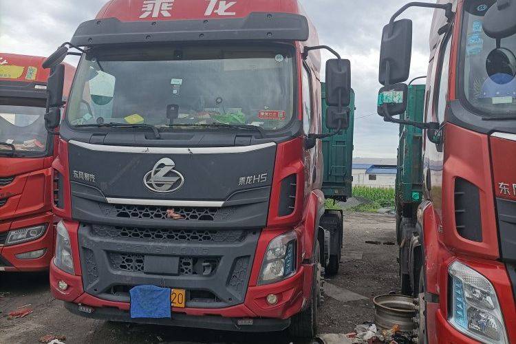 二手东风柳汽乘龙 500马力 牵引车