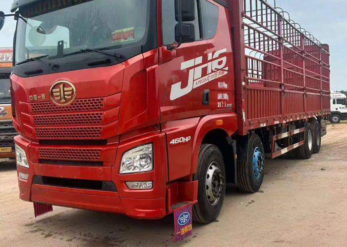 青岛解放 460马力 载货车