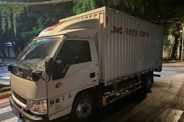 二手江铃全新顺达 标准款 2.5L柴油 136马力 万里扬5档 4.2米单排厢式轻卡(国六) 单桥 江铃二手载货车 蓝牌图片