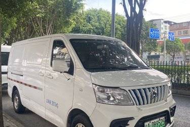 二手长安轻型车 睿行M60 116马力 2座 1.5L厢式运输车(国六)二手封闭货车中置后驱图片
