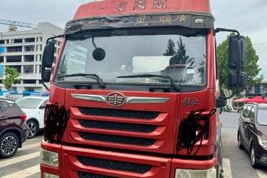 二手青岛解放 悍V重卡 2.0版 400马力 6X4牵引车(国五) 双驱 潍柴二手牵引车 黄牌图片