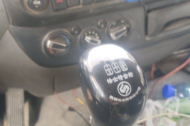 二手福田瑞沃 220马力 载货车