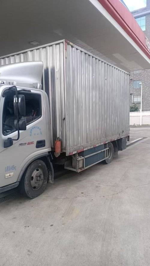 福田奥铃 110马力 载货车
