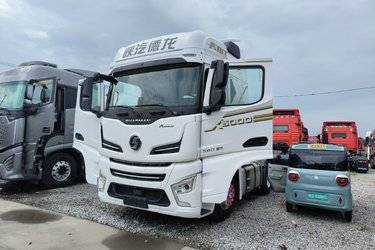 二手陕汽重卡 德龙X6000 560马力 6X4 AMT自动挡牵引车(国六) 双驱 潍柴二手牵引车 黄牌