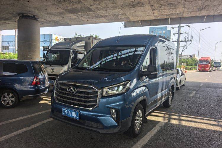 二手上汽大通 148马力 封闭货车