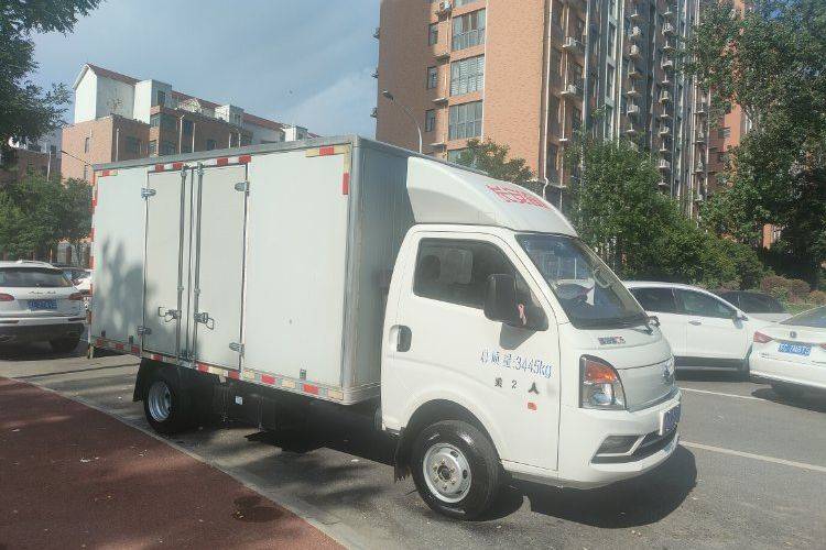 二手长安跨越 122马力 载货车