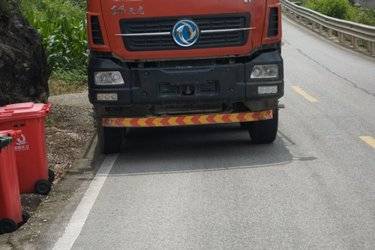 二手东风商用车 天龙KC重卡 350马力 8X4 7.3米自卸车(国五) 前四后八 东风股份二手自卸车 黄牌图片