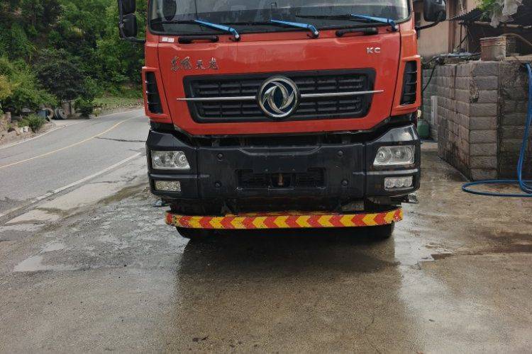 二手东风商用车 350马力 自卸车