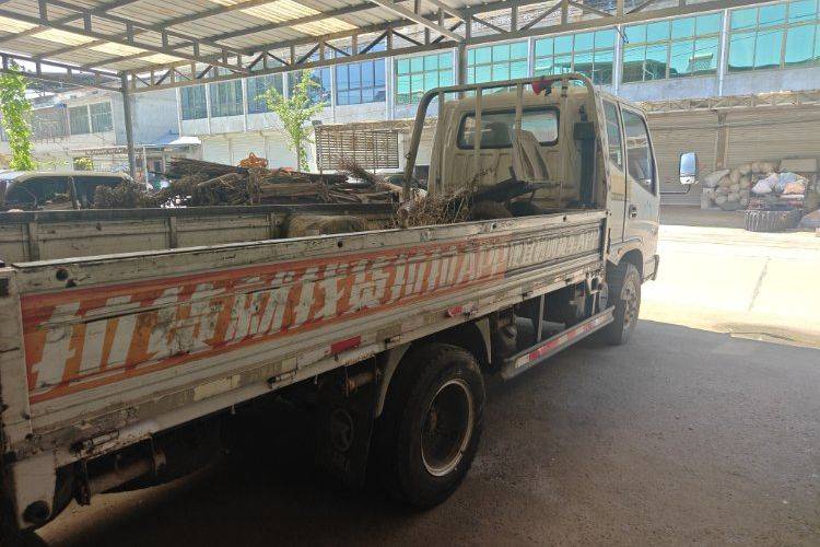 二手凯马汽车 110马力 载货车