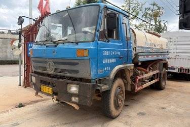 二手洒水车/喷洒车 东风商用车 东风天锦 160  4X2图片
