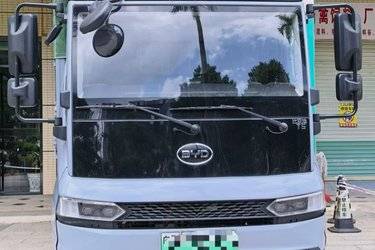 二手比亚迪T5EV 科技版 4.5T 4.2米单排纯电动仓栅式轻卡100kWh  二手电动卡车电动载货车图片
