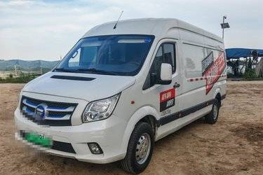 二手南京依维柯 E路达 3.1T 4.86米纯电动封闭厢式货车38.64kWh  二手电动卡车电动封闭厢货图片