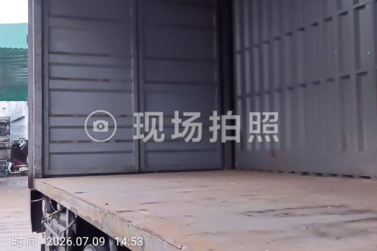 二手欧曼重卡(原福田欧曼) 320马力 载货车