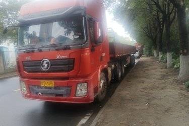 二手陕汽重卡 德龙F3000 420马力 6X4 CNG牵引车(国五) 双驱 潍柴二手牵引车 黄牌图片
