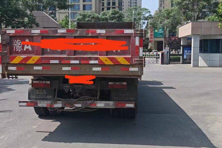 二手东风华神 220马力 自卸车