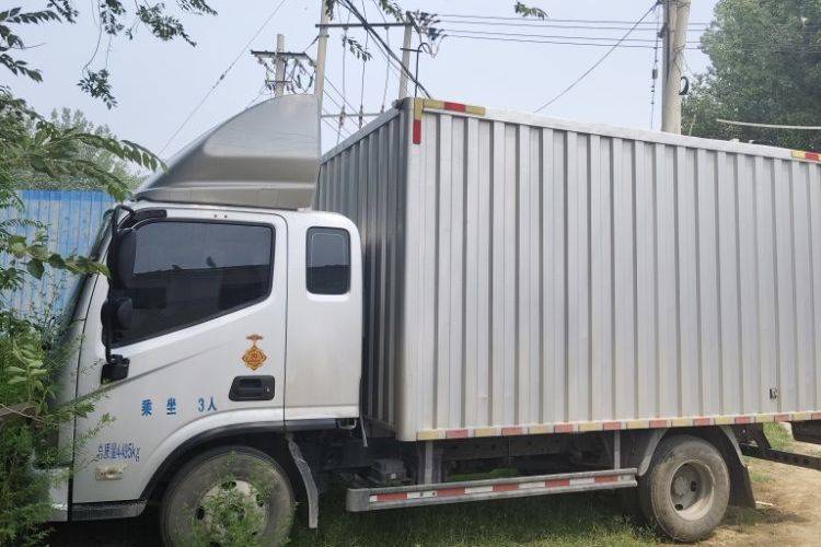 二手福田欧马可 156马力 载货车