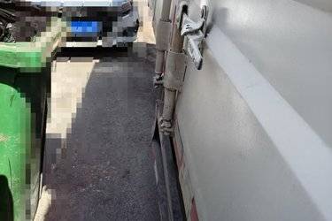 二手冷藏车 奥拓福 重汽豪沃底盘 5 4.2 4X4图片