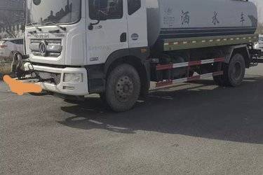 二手洒水车/喷洒车 东风随专 东风商用车底盘 185 5 4X2图片
