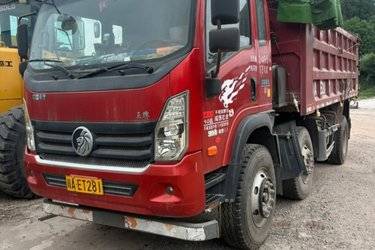 二手中国重汽成都商用车 力狮 220马力 6X2 5.3米自卸车(国六) 前四后四 锡柴二手自卸车 黄牌