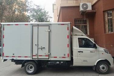 二手福田 祥菱V2 舒适型 1.6L 105马力 CNG 3.3米单排厢式微卡(国六) 单桥 东安二手载货车 蓝牌图片