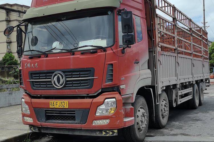 二手东风商用车 315马力 载货车