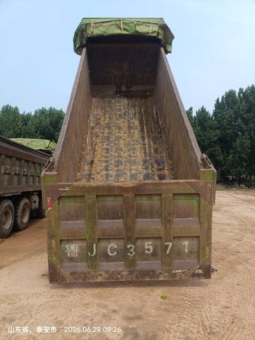 重汽豪沃(HOWO) 340马力 自卸车