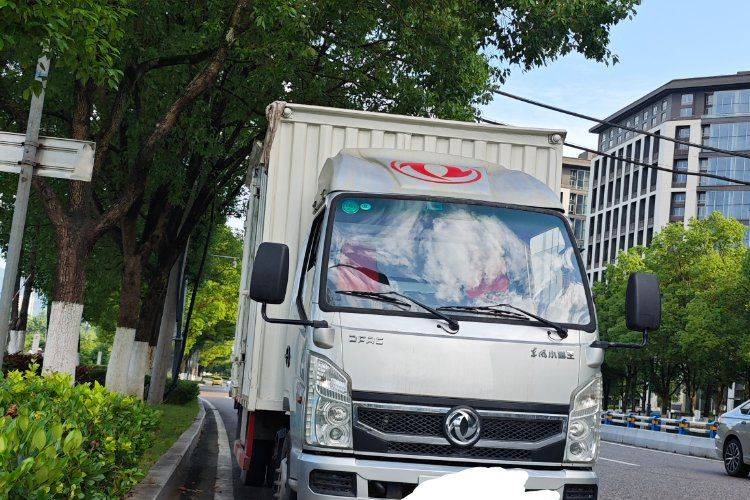 二手东风小霸王 123马力 载货车