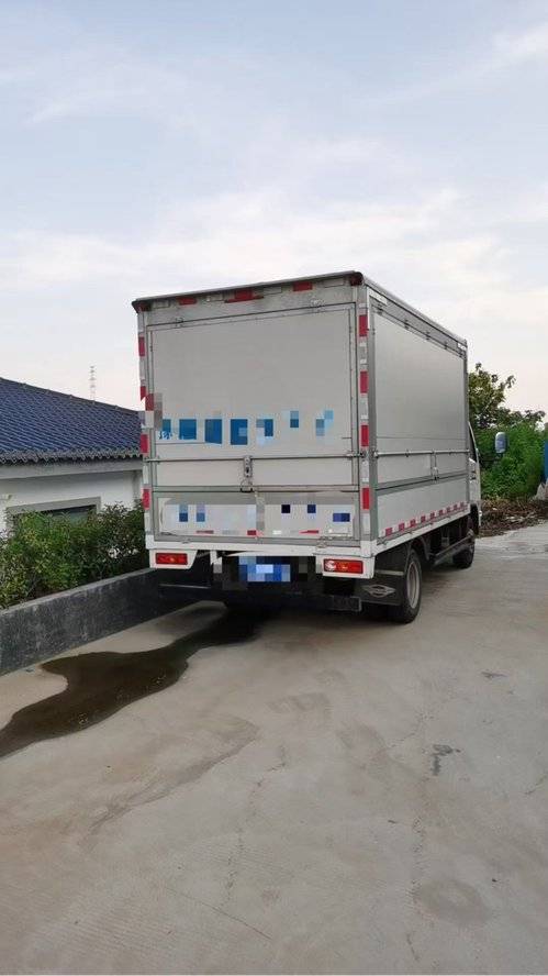 福田时代领航 120马力 载货车