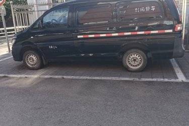 二手东风风行 菱智V3 基本型 122马力 1.6L 2座 手动 封闭厢式货车(国六)二手封闭货车后驱图片