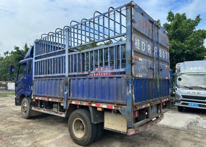 二手唐骏汽车 143马力 载货车
