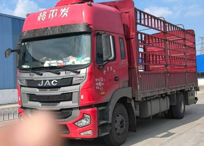 二手江淮格尔发 260马力 载货车