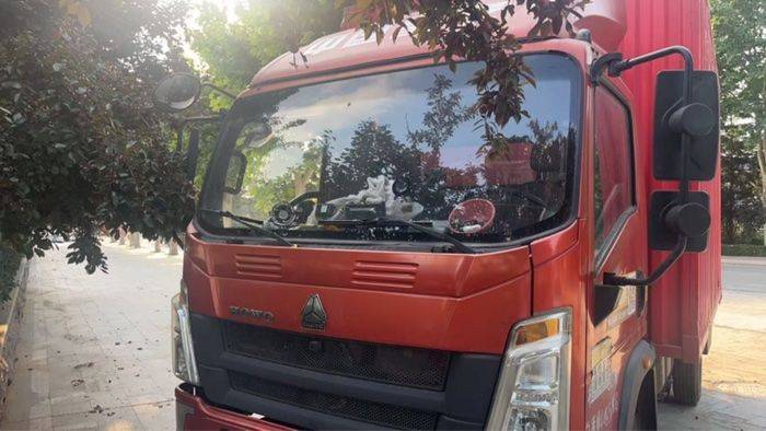二手重汽HOWO轻卡 160马力 载货车