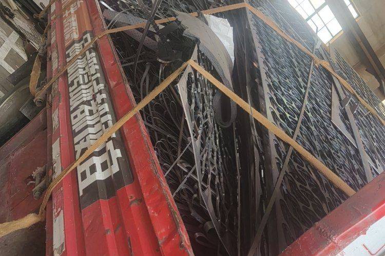 二手一汽解放轻卡 110马力 载货车