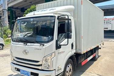 二手跃进 福运X300-33 115马力 4.18米单排厢式轻卡(国五) 单桥 全柴二手载货车 蓝牌图片