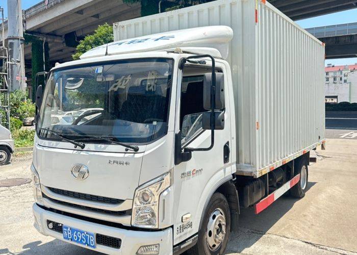 二手上汽轻卡(原上汽跃进) 115马力 载货车