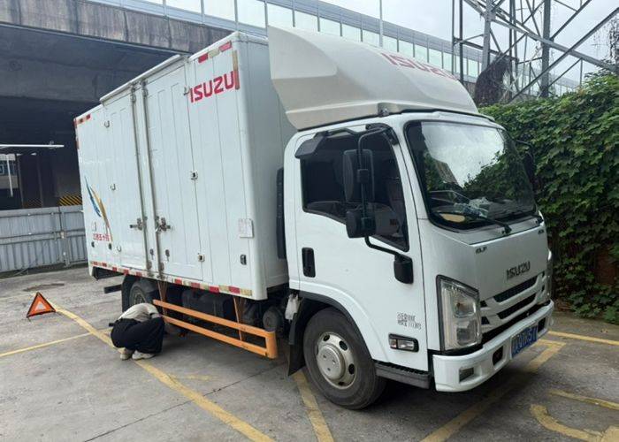 二手江西五十铃 170马力 载货车