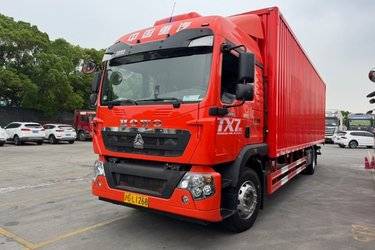 二手重汽豪沃 HOWO TX7 PRO 经典版 6.9L LNG 290马力 4X2 中国重汽8档 9.6米厢式载货车(国六) 单桥 曼二手载货车 黄牌