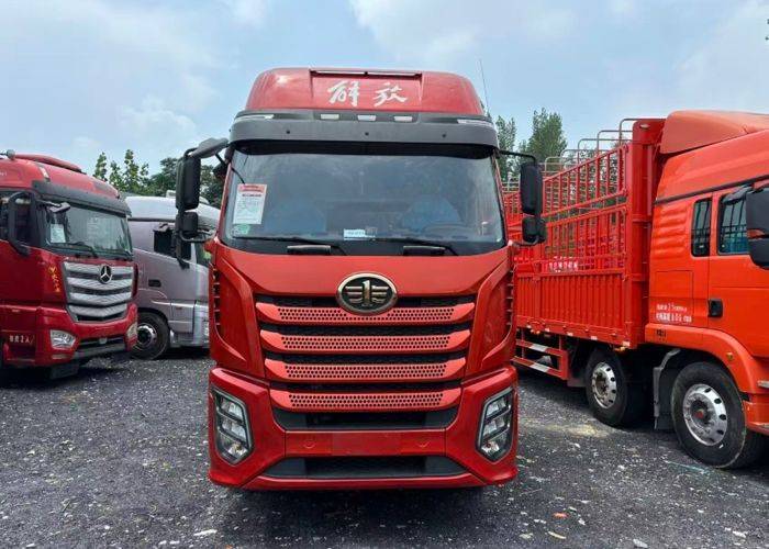二手一汽解放 280马力 载货车