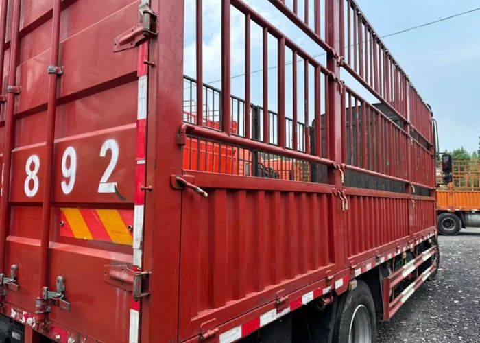 二手一汽解放 280马力 载货车