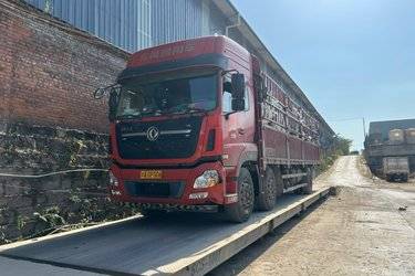 二手东风商用车 天龙VL重卡 292马力 6X2 9.6米栏板载货车(国五) 前四后四 潍柴二手载货车 黄牌